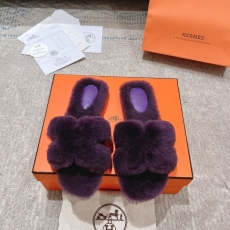 Hermes Slippers